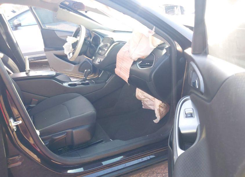 Photo 5 of 2020 Chevrolet Malibu FWD LS (VIN 1G1ZB5STXLF086899)