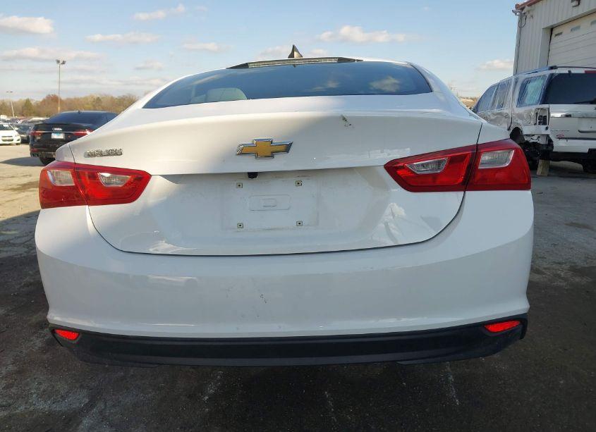Photo 16 of 2021 Chevrolet Malibu FWD LS (VIN 1G1ZB5STXMF040121)