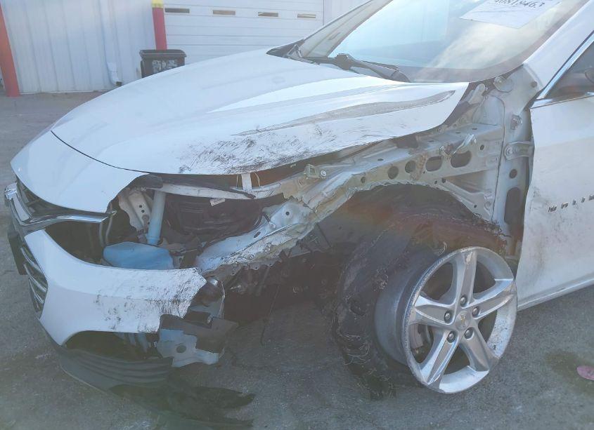 Photo 6 of 2021 Chevrolet Malibu FWD LS (VIN 1G1ZB5STXMF040121)