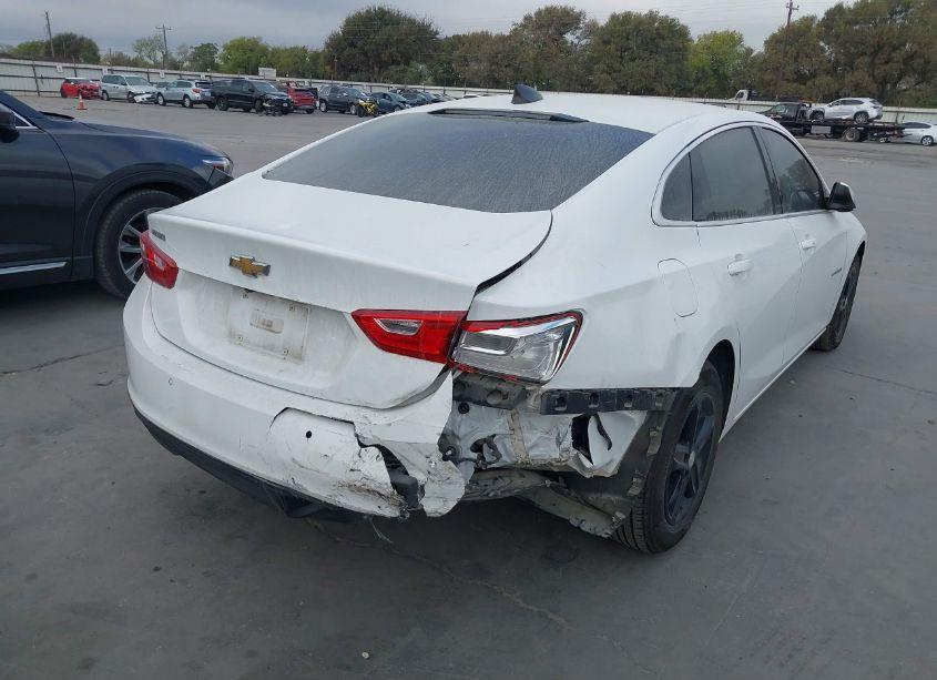 Photo 4 of 2021 Chevrolet Malibu FWD LS (VIN 1G1ZB5STXMF088802)