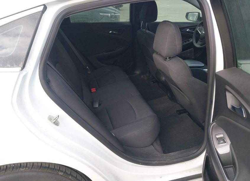 Photo 8 of 2021 Chevrolet Malibu FWD LS (VIN 1G1ZB5STXMF088802)