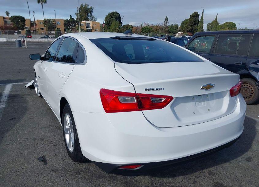 Photo 3 of 2022 Chevrolet Malibu FWD LS (VIN 1G1ZB5STXNF192515)