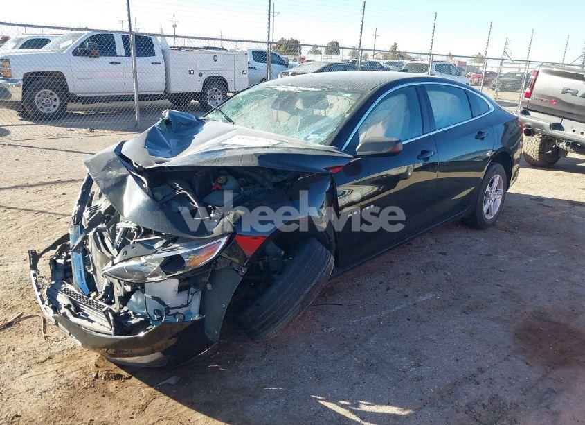 Photo 2 of 2023 Chevrolet Malibu FWD LS (VIN 1G1ZB5STXPF118577)