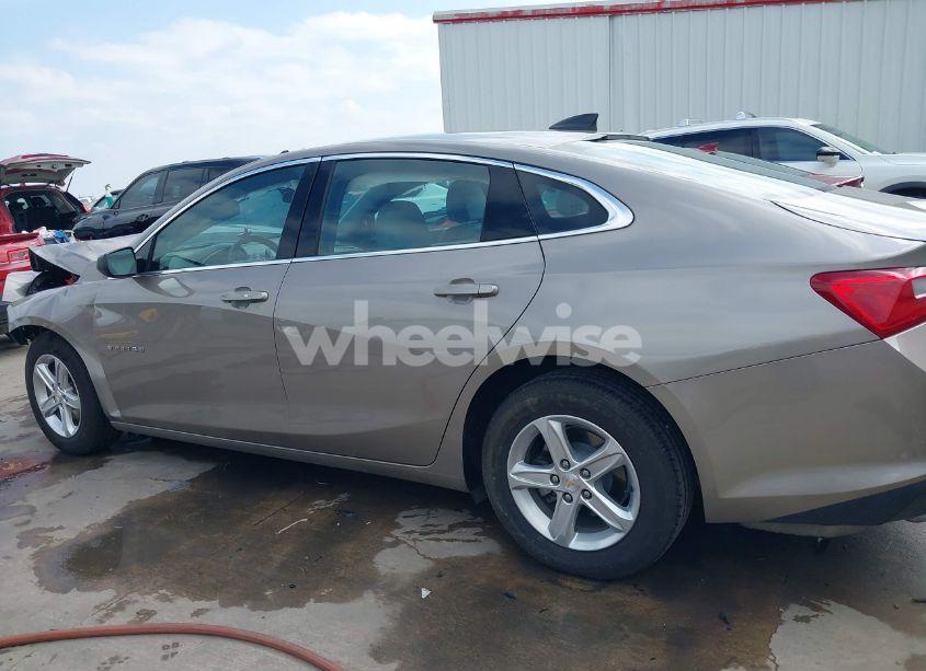 Photo 15 of 2024 Chevrolet Malibu FWD LS (VIN 1G1ZB5STXRF103242)
