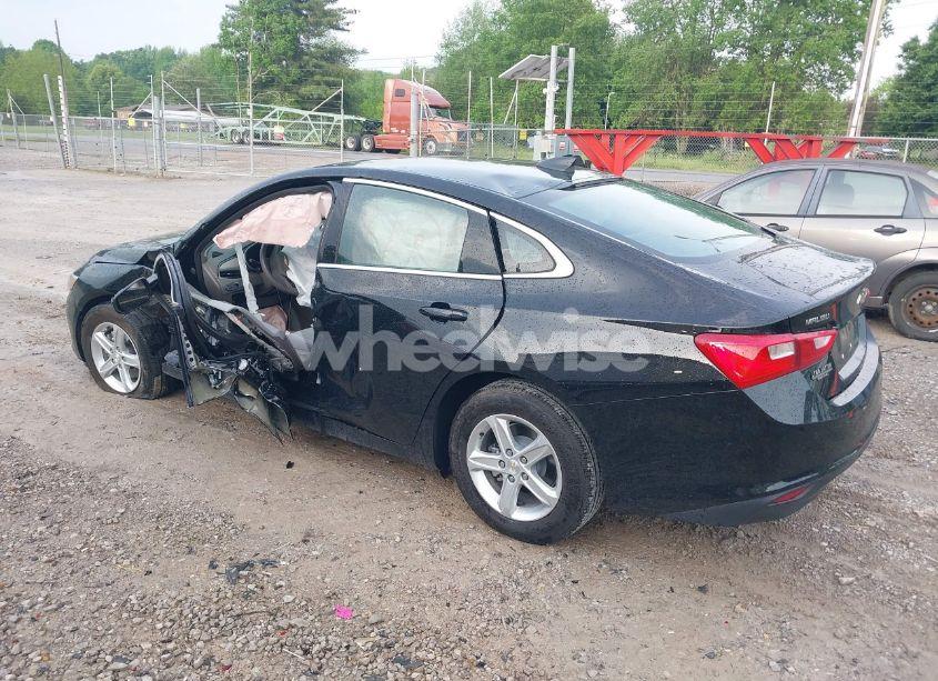 Photo 3 of 2025 Chevrolet Malibu FWD LS (VIN 1G1ZB5STXSF110018)