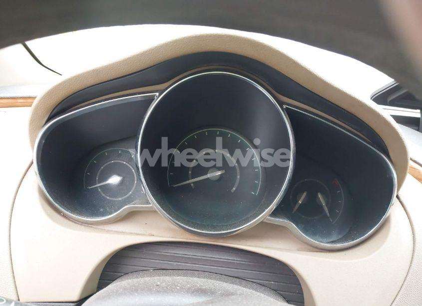 Photo 7 of 2012 Chevrolet Malibu 1LT (VIN 1G1ZC5E00CF112294)