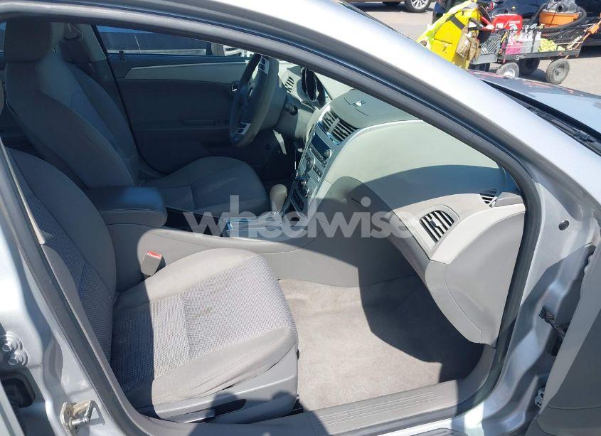 Photo 5 of 2012 Chevrolet Malibu 1LT (VIN 1G1ZC5E00CF128494)