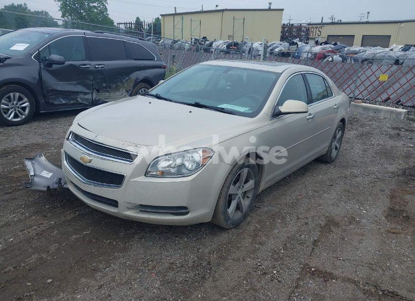 Photo 2 of 2012 Chevrolet Malibu 1LT (VIN 1G1ZC5E00CF196875)
