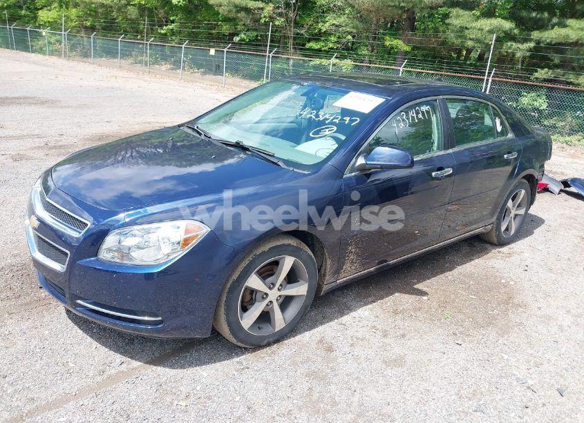 Photo 2 of 2012 Chevrolet Malibu 1LT (VIN 1G1ZC5E00CF240728)