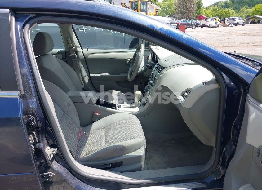 Photo 5 of 2012 Chevrolet Malibu 1LT (VIN 1G1ZC5E00CF240728)