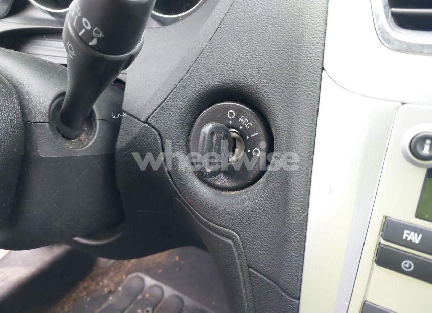 Photo 11 of 2012 Chevrolet Malibu 1LT (VIN 1G1ZC5E00CF275804)