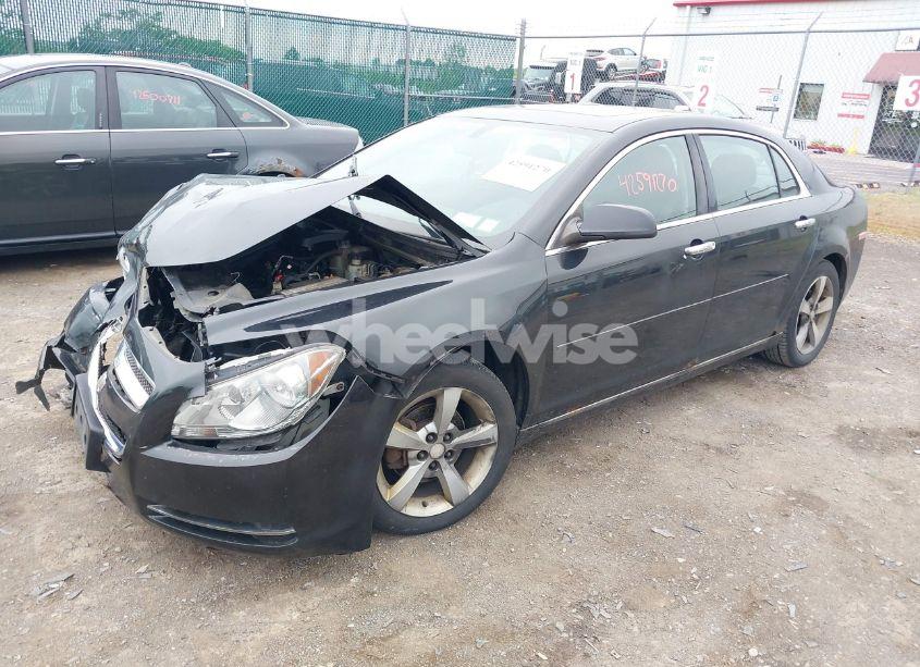 Photo 2 of 2012 Chevrolet Malibu 1LT (VIN 1G1ZC5E00CF275804)