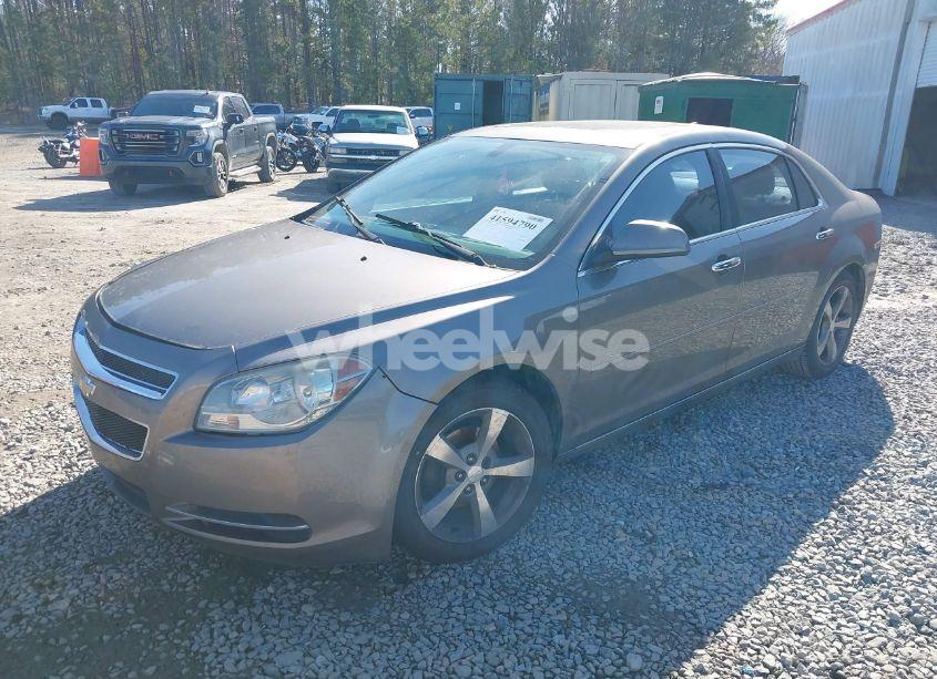 Photo 2 of 2012 Chevrolet Malibu 1LT (VIN 1G1ZC5E00CF295700)