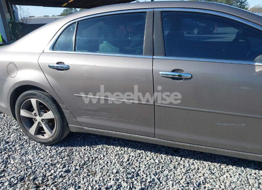 Photo 6 of 2012 Chevrolet Malibu 1LT (VIN 1G1ZC5E00CF295700)