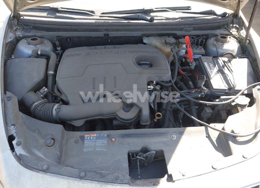 Photo 10 of 2012 Chevrolet Malibu 1LT (VIN 1G1ZC5E01CF110733)