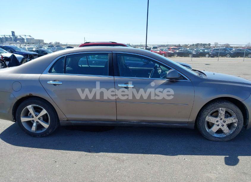 Photo 13 of 2012 Chevrolet Malibu 1LT (VIN 1G1ZC5E01CF112434)
