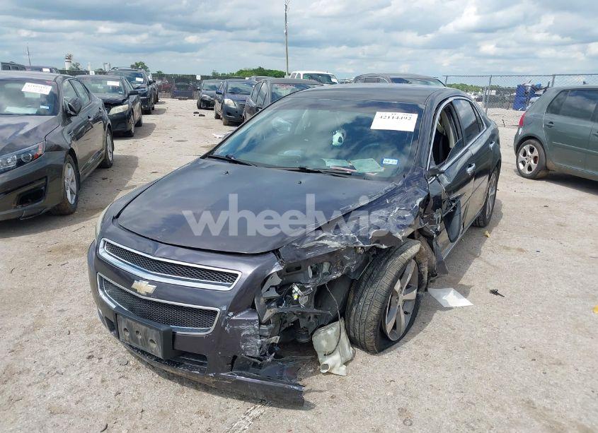 Photo 2 of 2012 Chevrolet Malibu 1LT (VIN 1G1ZC5E01CF275035)