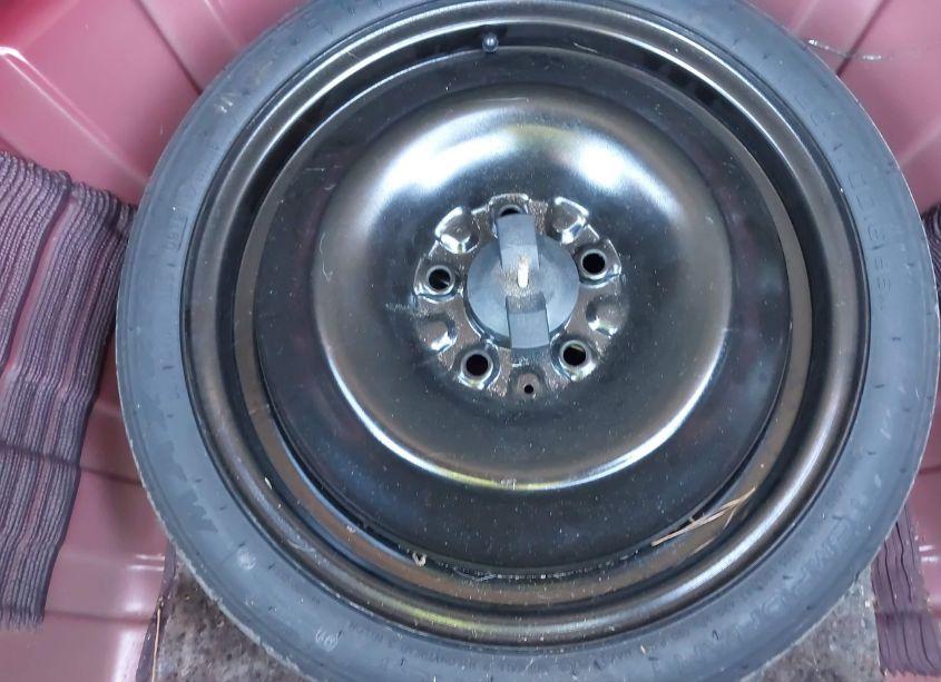 Photo 12 of 2012 Chevrolet Malibu 1LT (VIN 1G1ZC5E01CF352745)