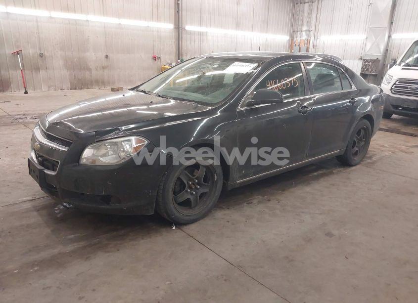 Photo 2 of 2010 Chevrolet Malibu LT (VIN 1G1ZC5E03AF283179)