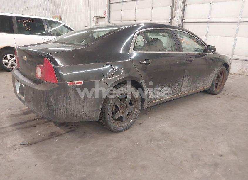 Photo 4 of 2010 Chevrolet Malibu LT (VIN 1G1ZC5E03AF283179)