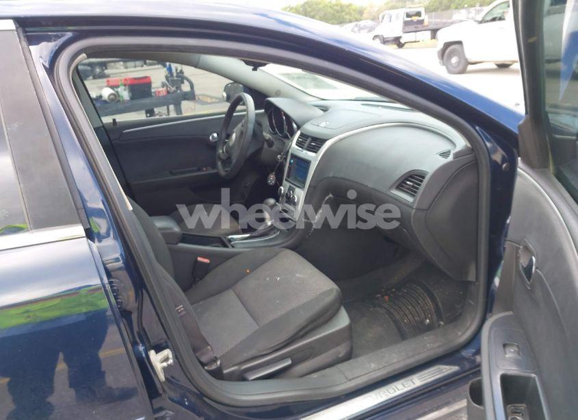 Photo 5 of 2012 Chevrolet Malibu 1LT (VIN 1G1ZC5E03CF261721)