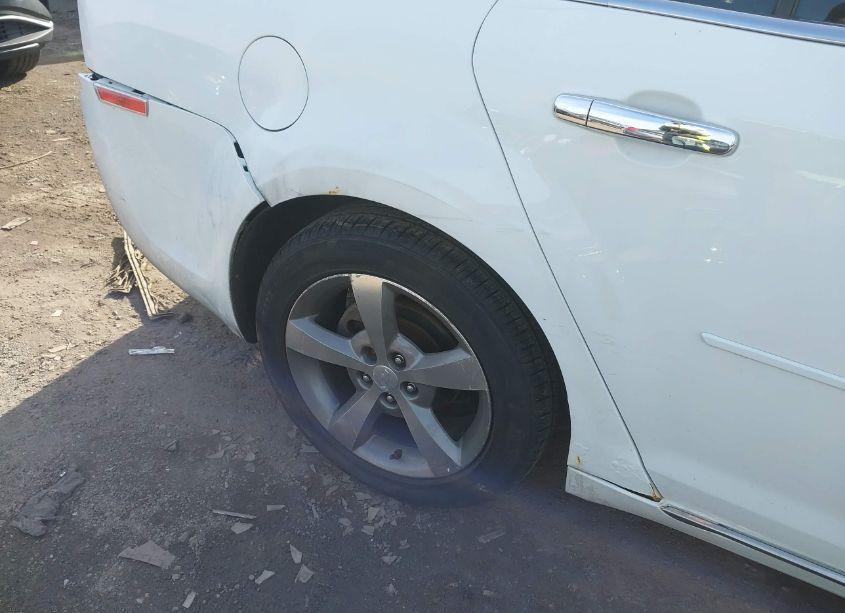 Photo 14 of 2012 Chevrolet Malibu 1LT (VIN 1G1ZC5E03CF292127)