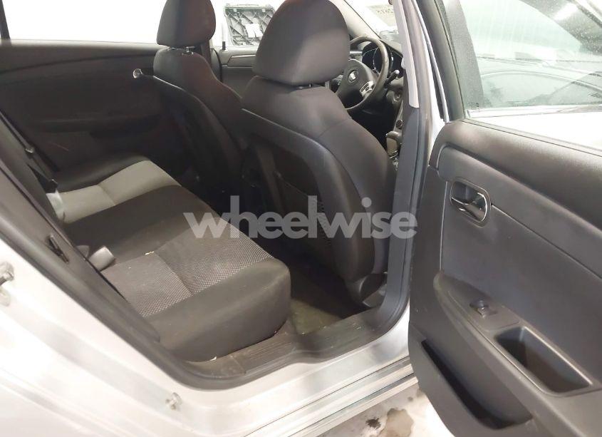 Photo 8 of 2010 Chevrolet Malibu LT (VIN 1G1ZC5E04AF230099)