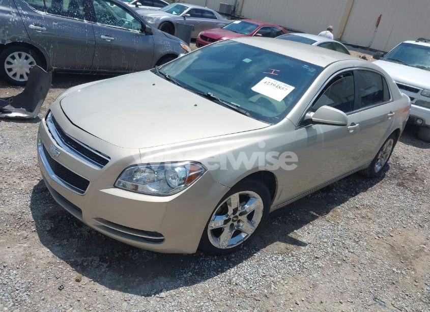 Photo 2 of 2010 Chevrolet Malibu LT (VIN 1G1ZC5E04AF252782)
