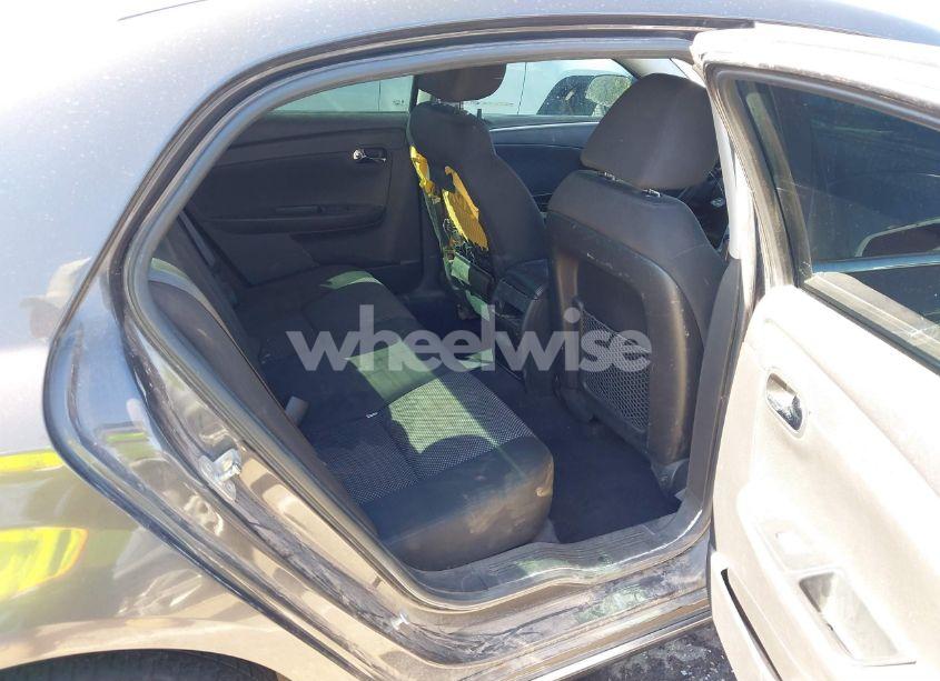 Photo 8 of 2012 Chevrolet Malibu 1LT (VIN 1G1ZC5E04CF293240)