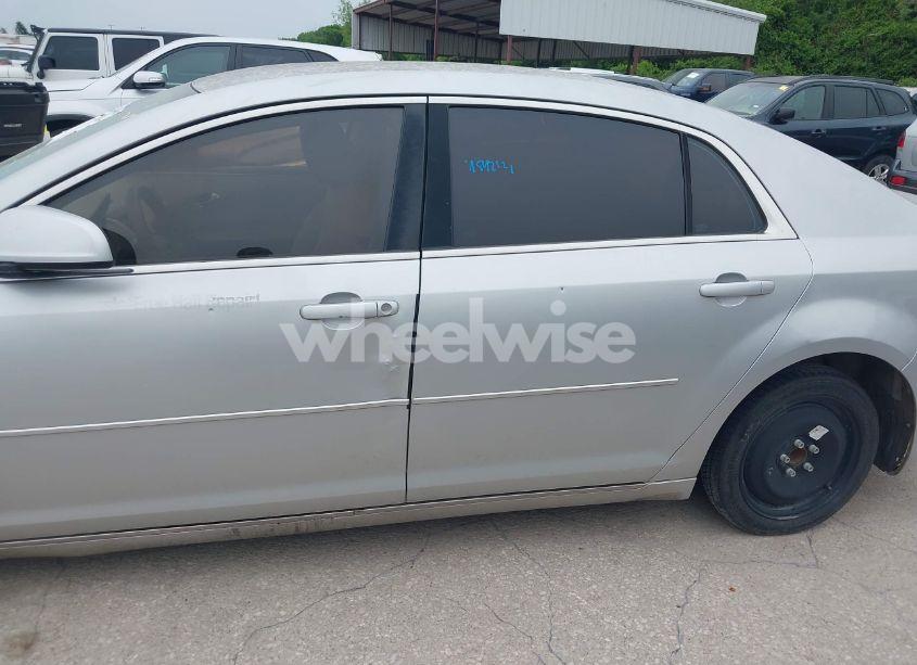 Photo 6 of 2010 Chevrolet Malibu LT (VIN 1G1ZC5E05AF117293)