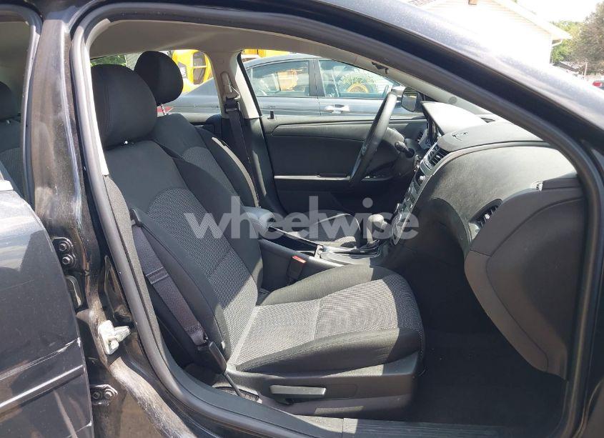 Photo 5 of 2012 Chevrolet Malibu 1LT (VIN 1G1ZC5E06CF111568)