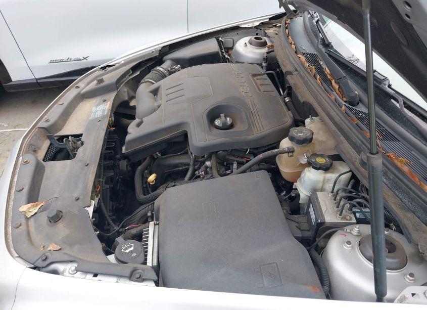 Photo 10 of 2012 Chevrolet Malibu 1LT (VIN 1G1ZC5E06CF185928)