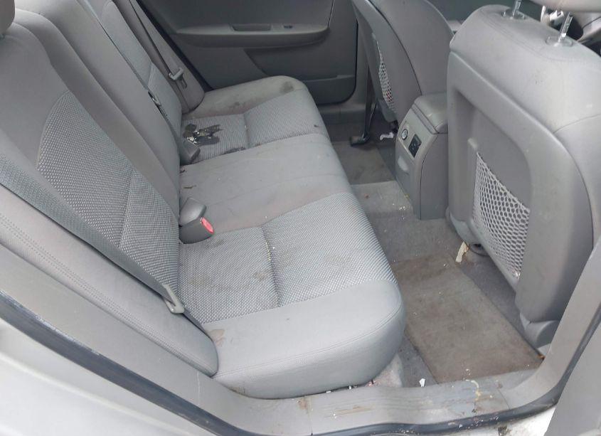 Photo 8 of 2012 Chevrolet Malibu 1LT (VIN 1G1ZC5E06CF185928)