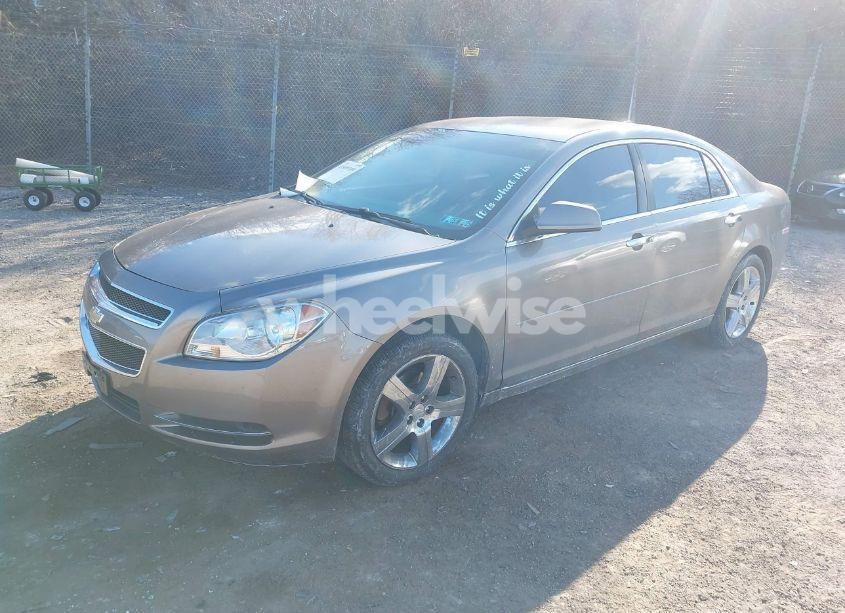 Photo 2 of 2012 Chevrolet Malibu (VIN 1G1ZC5E06CF267173)