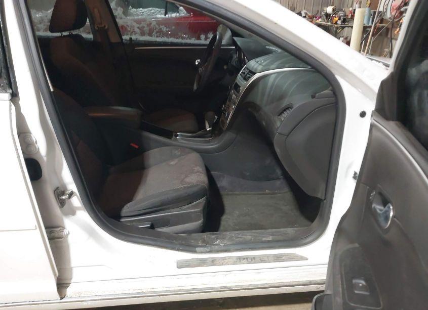 Photo 5 of 2012 Chevrolet Malibu 1LT (VIN 1G1ZC5E07CF200968)