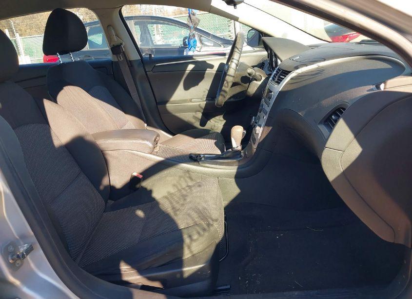 Photo 5 of 2012 Chevrolet Malibu 1LT (VIN 1G1ZC5E07CF327011)