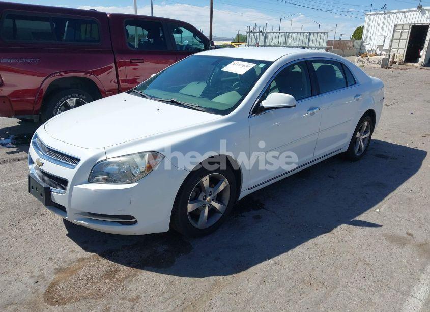 Photo 2 of 2012 Chevrolet Malibu 1LT (VIN 1G1ZC5E08CF109921)