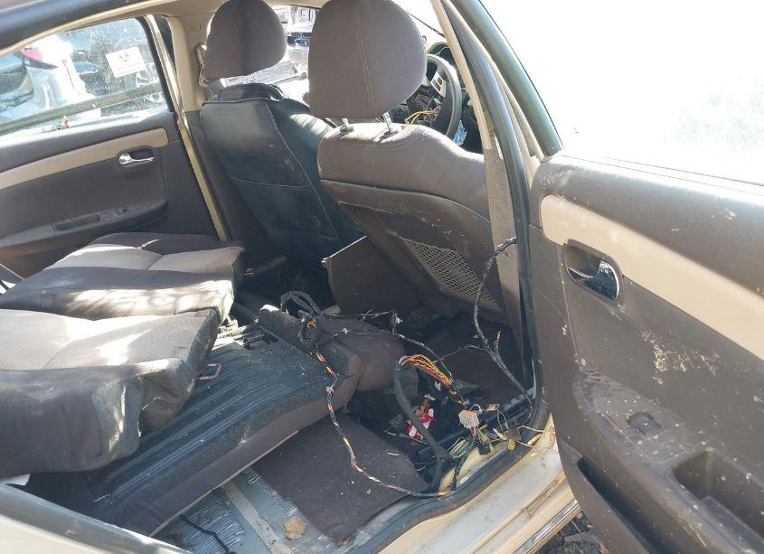 Photo 8 of 2012 Chevrolet Malibu 1LT (VIN 1G1ZC5E08CF181184)