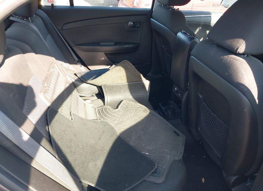 Photo 8 of 2012 Chevrolet Malibu 1LT (VIN 1G1ZC5E09CF174700)