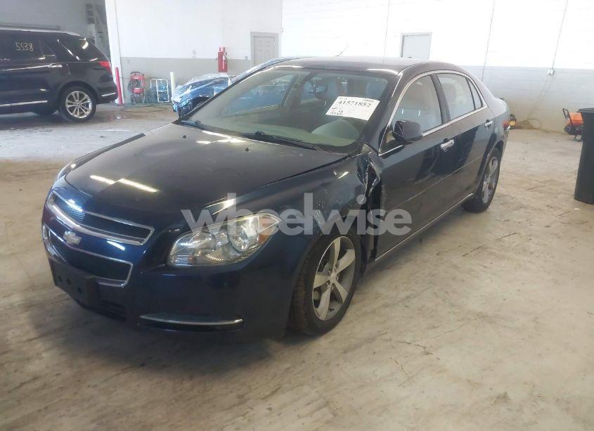 Photo 2 of 2012 Chevrolet Malibu 1LT (VIN 1G1ZC5E09CF315538)
