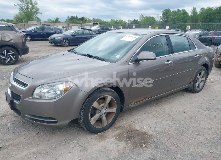 Photo 2 of 2012 Chevrolet Malibu 1LT (VIN 1G1ZC5E0XCF195569)