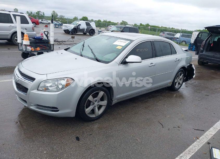 Photo 2 of 2012 Chevrolet Malibu 1LT (VIN 1G1ZC5E0XCF196771)