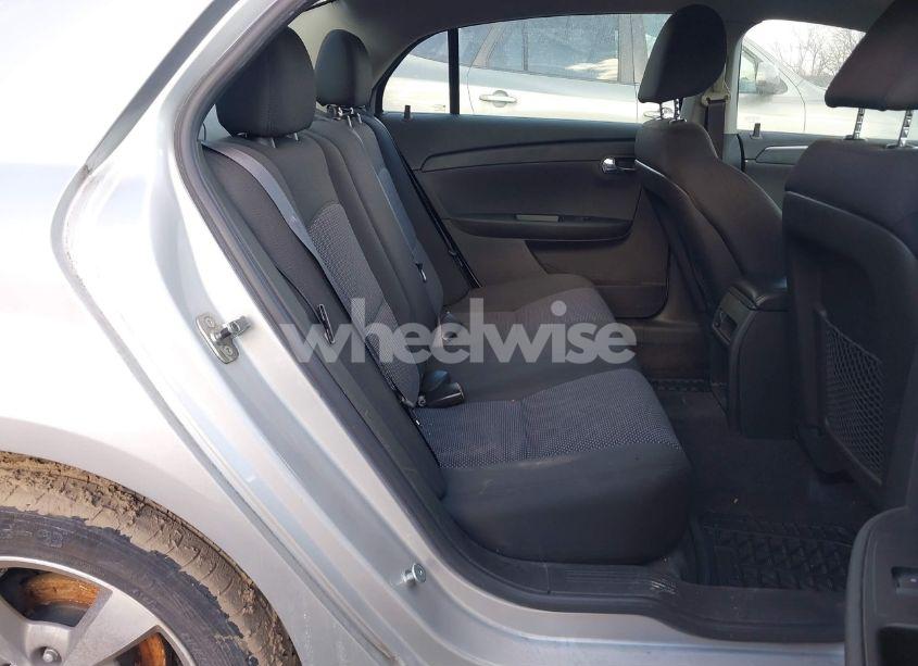 Photo 8 of 2011 Chevrolet Malibu 1LT (VIN 1G1ZC5E10BF126302)