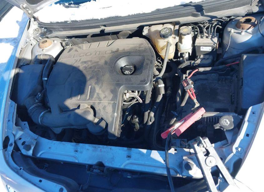 Photo 10 of 2011 Chevrolet Malibu 1LT (VIN 1G1ZC5E10BF196639)