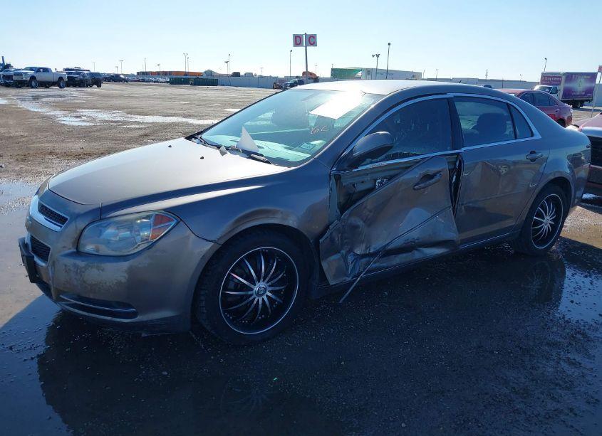 Photo 2 of 2011 Chevrolet Malibu 1LT (VIN 1G1ZC5E10BF214315)