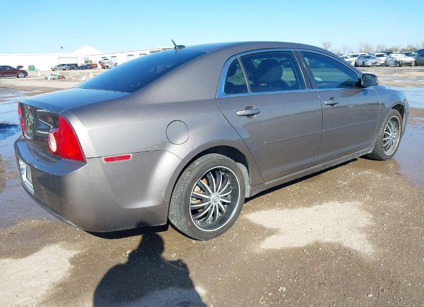 Photo 4 of 2011 Chevrolet Malibu 1LT (VIN 1G1ZC5E10BF214315)