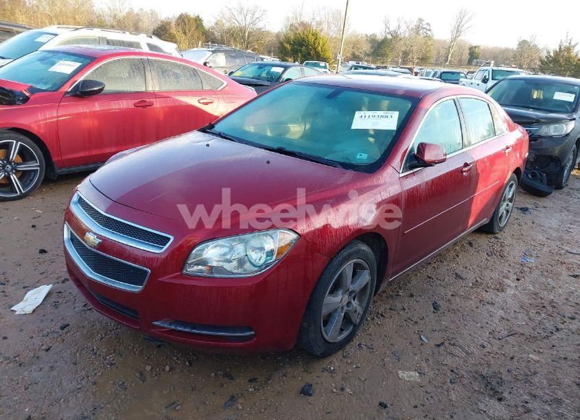 Photo 2 of 2011 Chevrolet Malibu 1LT (VIN 1G1ZC5E10BF230031)