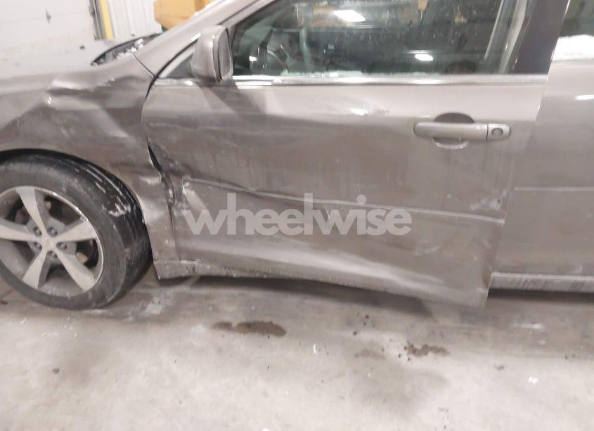 Photo 6 of 2011 Chevrolet Malibu 1LT (VIN 1G1ZC5E10BF286695)