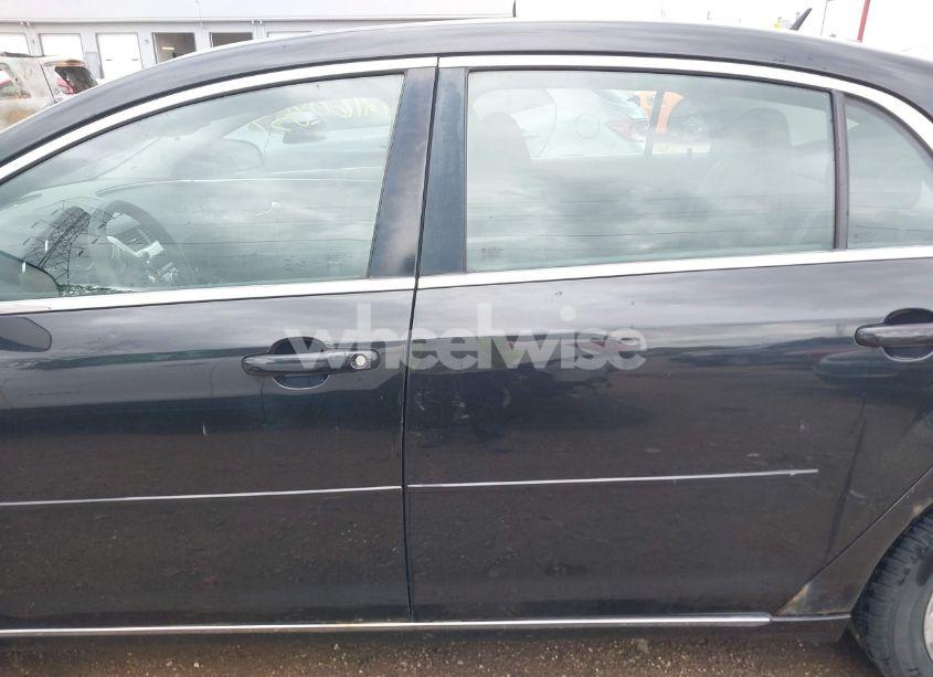 Photo 14 of 2011 Chevrolet Malibu 1LT (VIN 1G1ZC5E10BF337838)