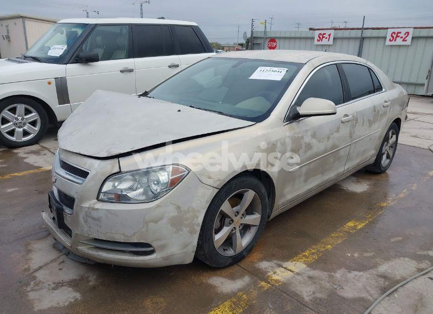 Photo 2 of 2011 Chevrolet Malibu 1LT (VIN 1G1ZC5E10BF356616)